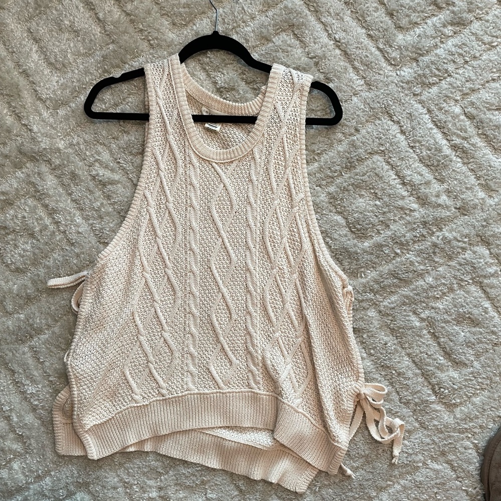 Love stitch tank top